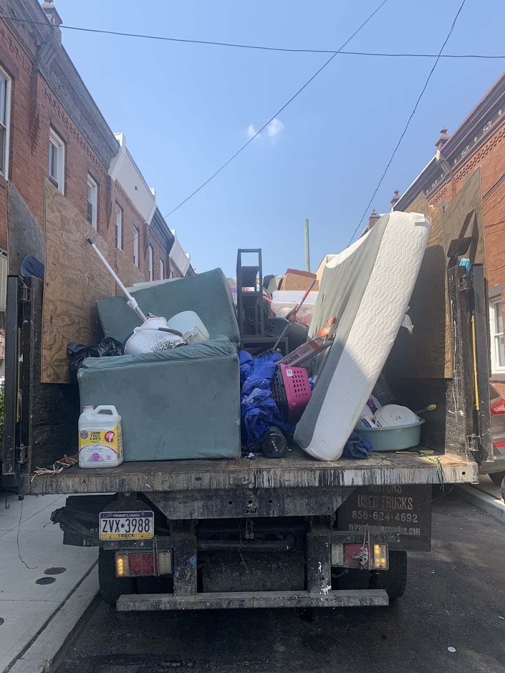 Stephen’s Junk Removal and Cleanouts