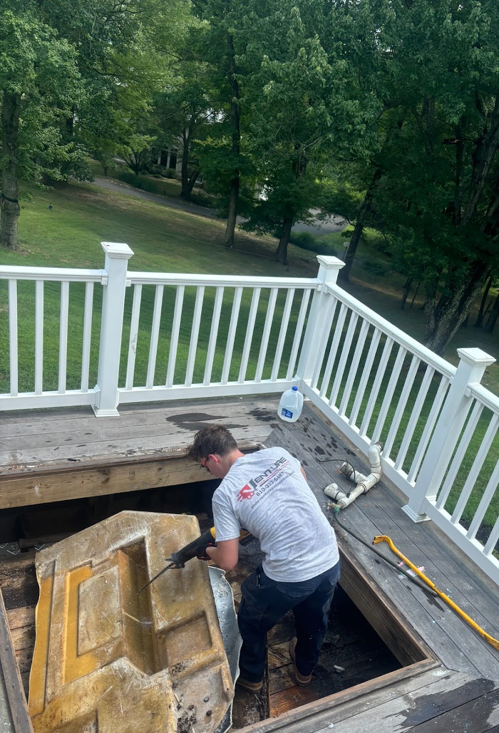 Venture Junk Removal & Hauling